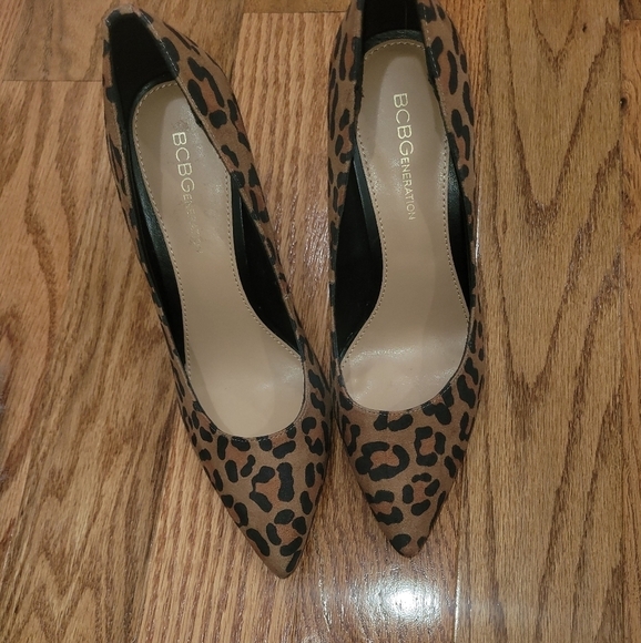 Womens BCBG leopard print heel - Picture 6 of 6